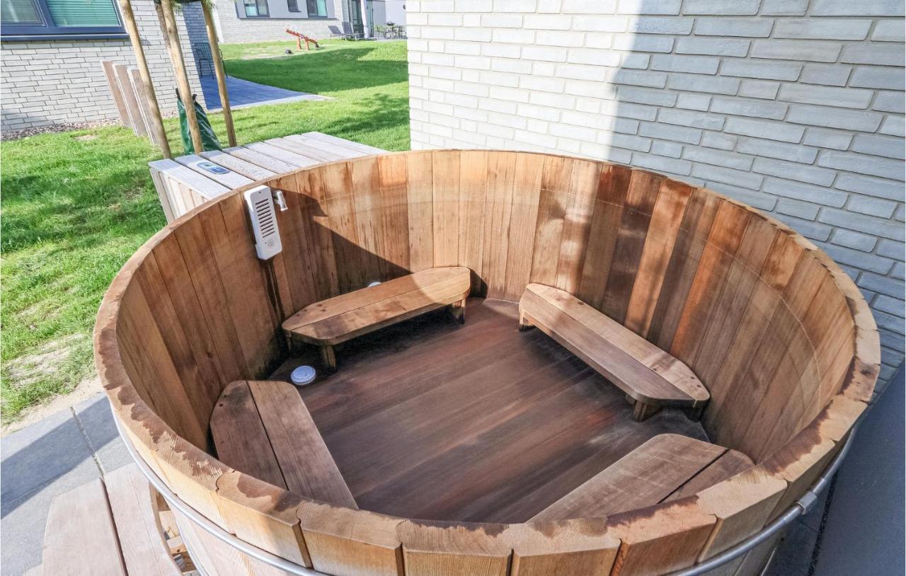 Amazing Home In Lembruch-Duemmer See With Sauna Zewnętrze zdjęcie