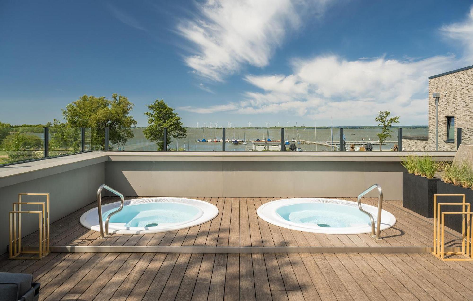 Amazing Home In Lembruch-Duemmer See With Sauna Zewnętrze zdjęcie